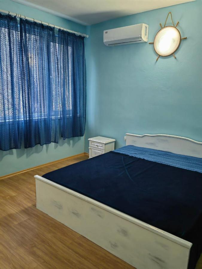 Хотел Тримата Мускетари Варна Екстер'єр фото